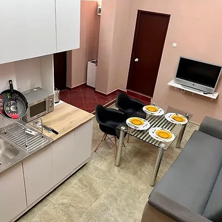 за гости николови Apartment